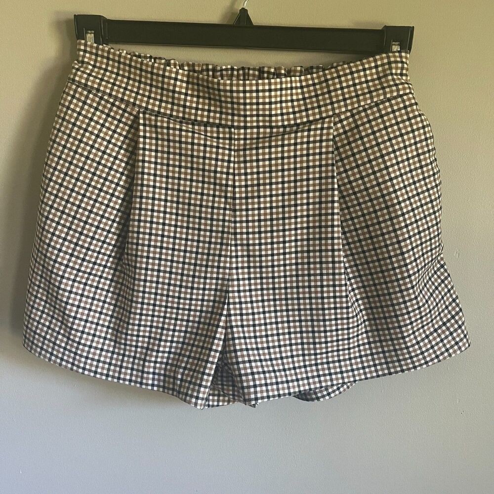 H&M Divided High Waisted Pleated Plaid Shorts Size 6 Gingham Check Retro Preppy